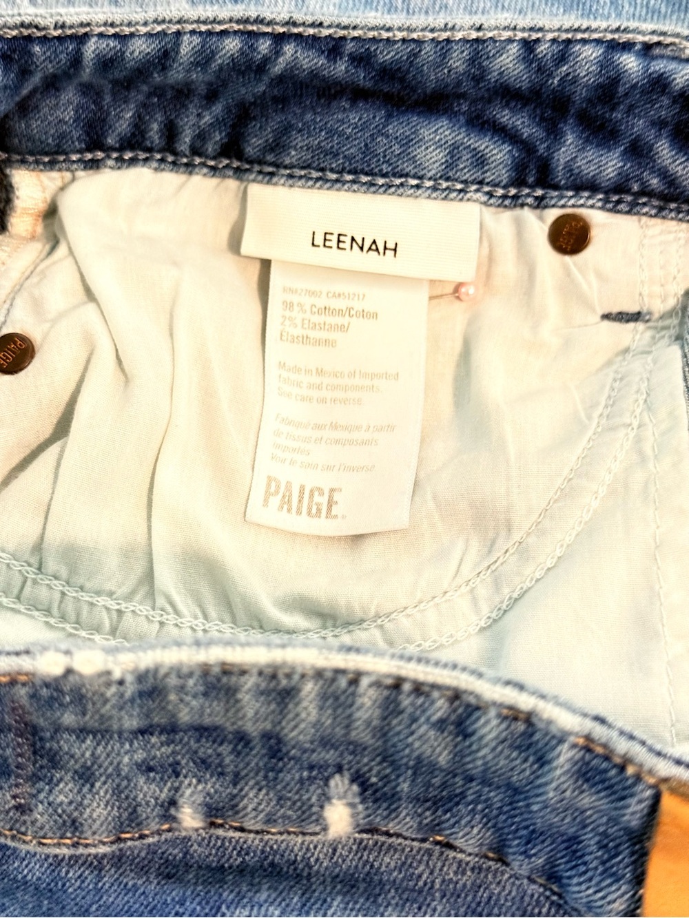 PAIGE Leenah Wide Leg Jeans in Rural Distressed Size 30 x 32 - Picture 2 of 12